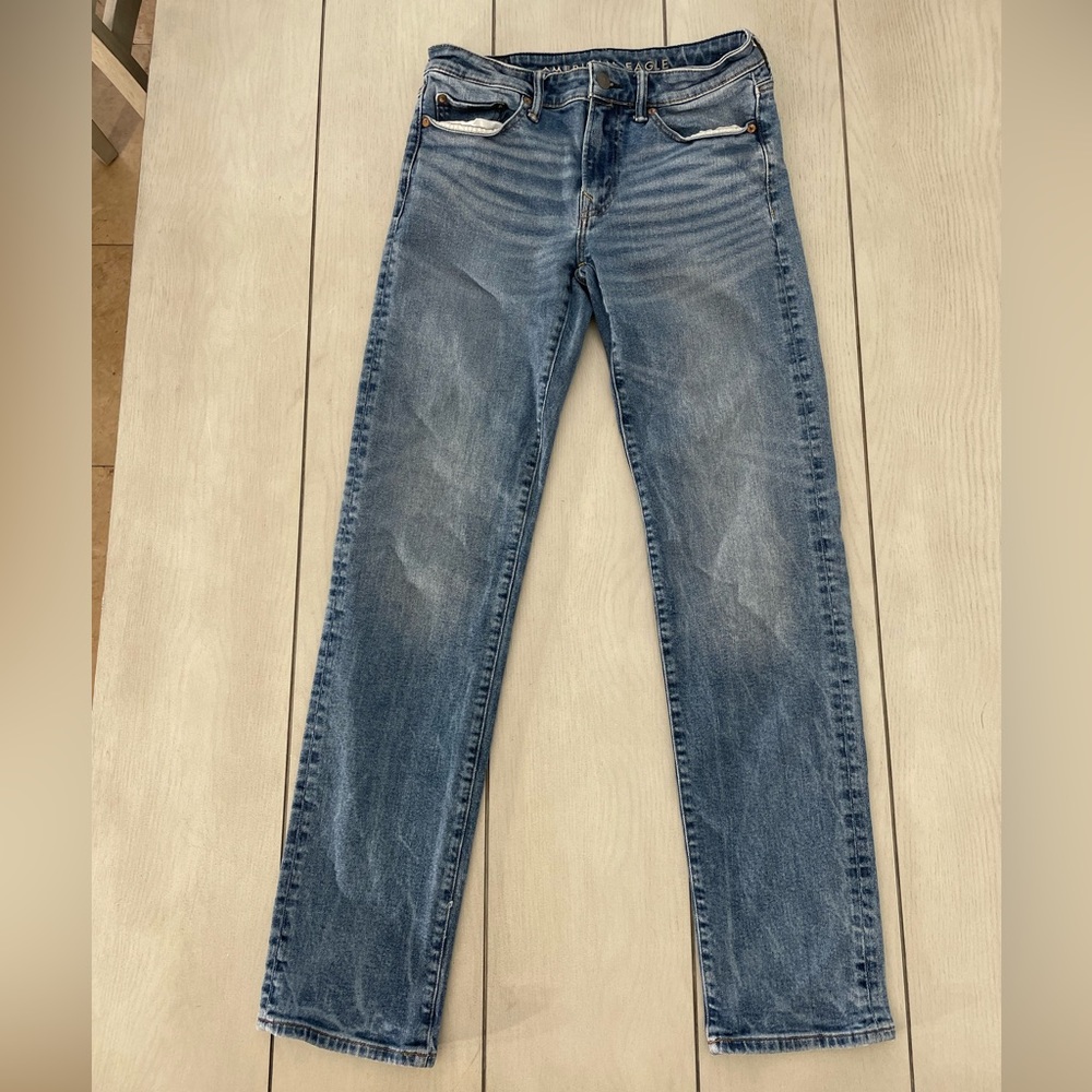 American Eagle Original Straight Jeans (Size 30W/34L) Airflex+